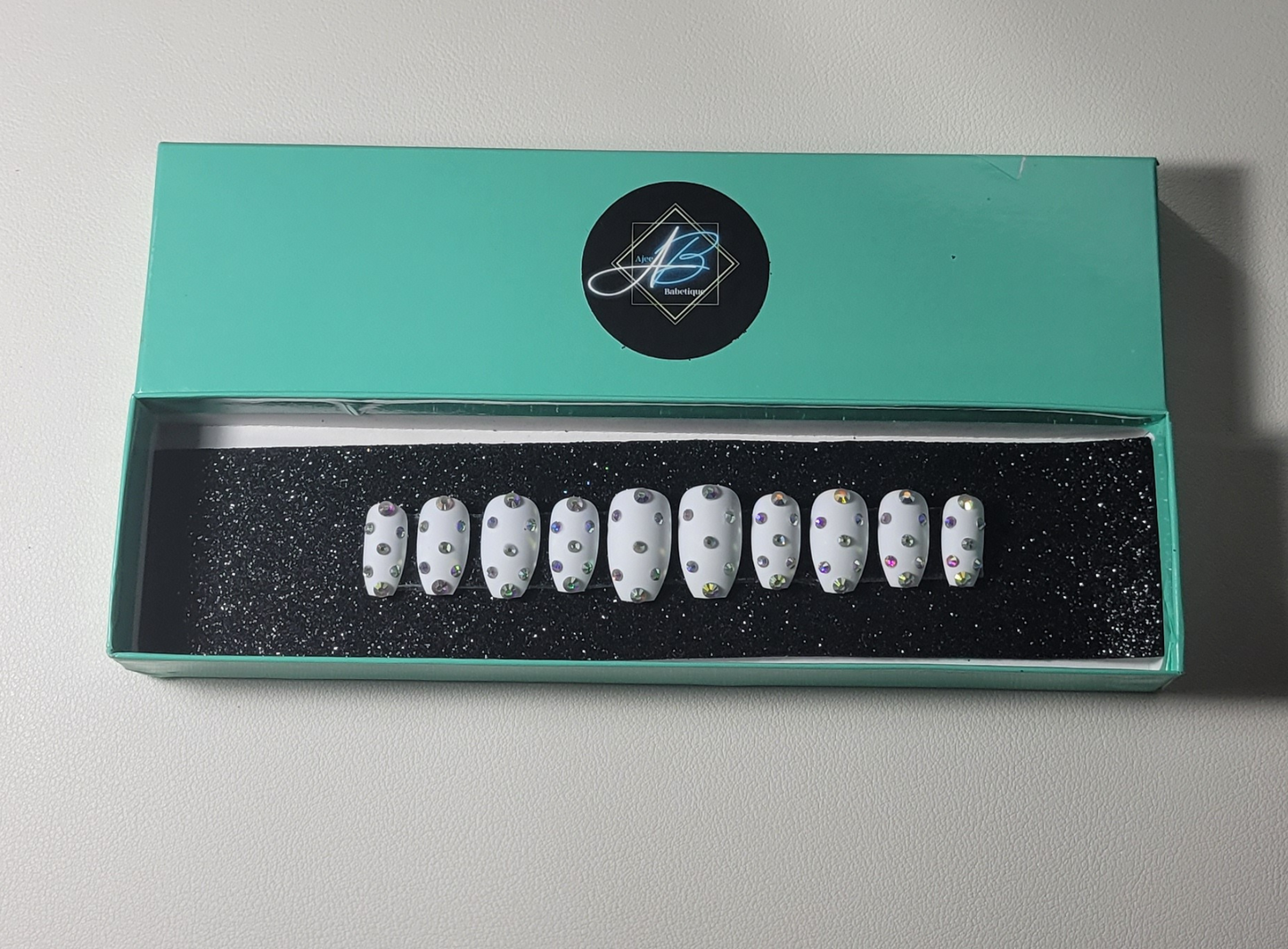 Dazzle Me Press on Nail