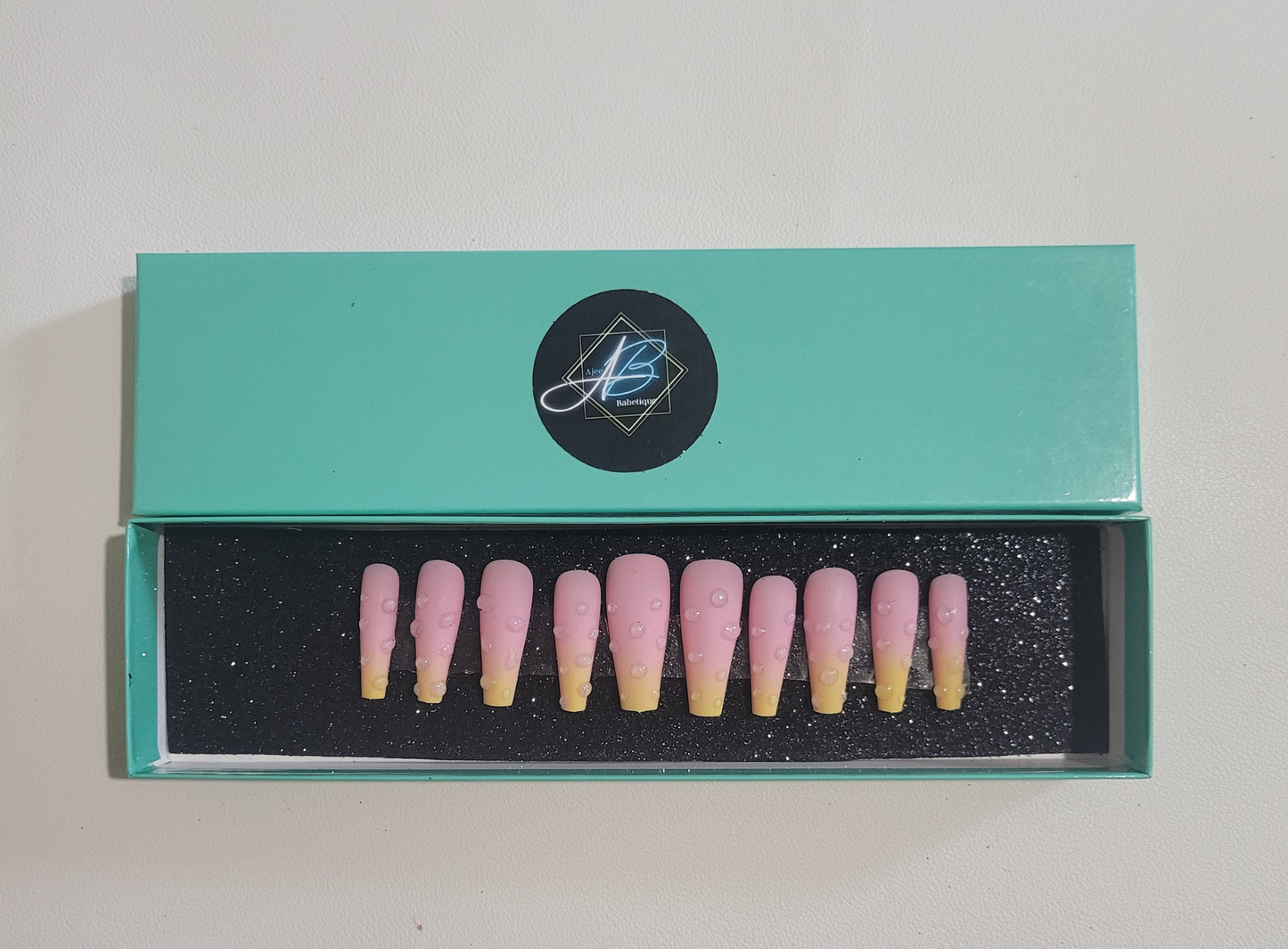 Spring Affair Ombre Press On Nails