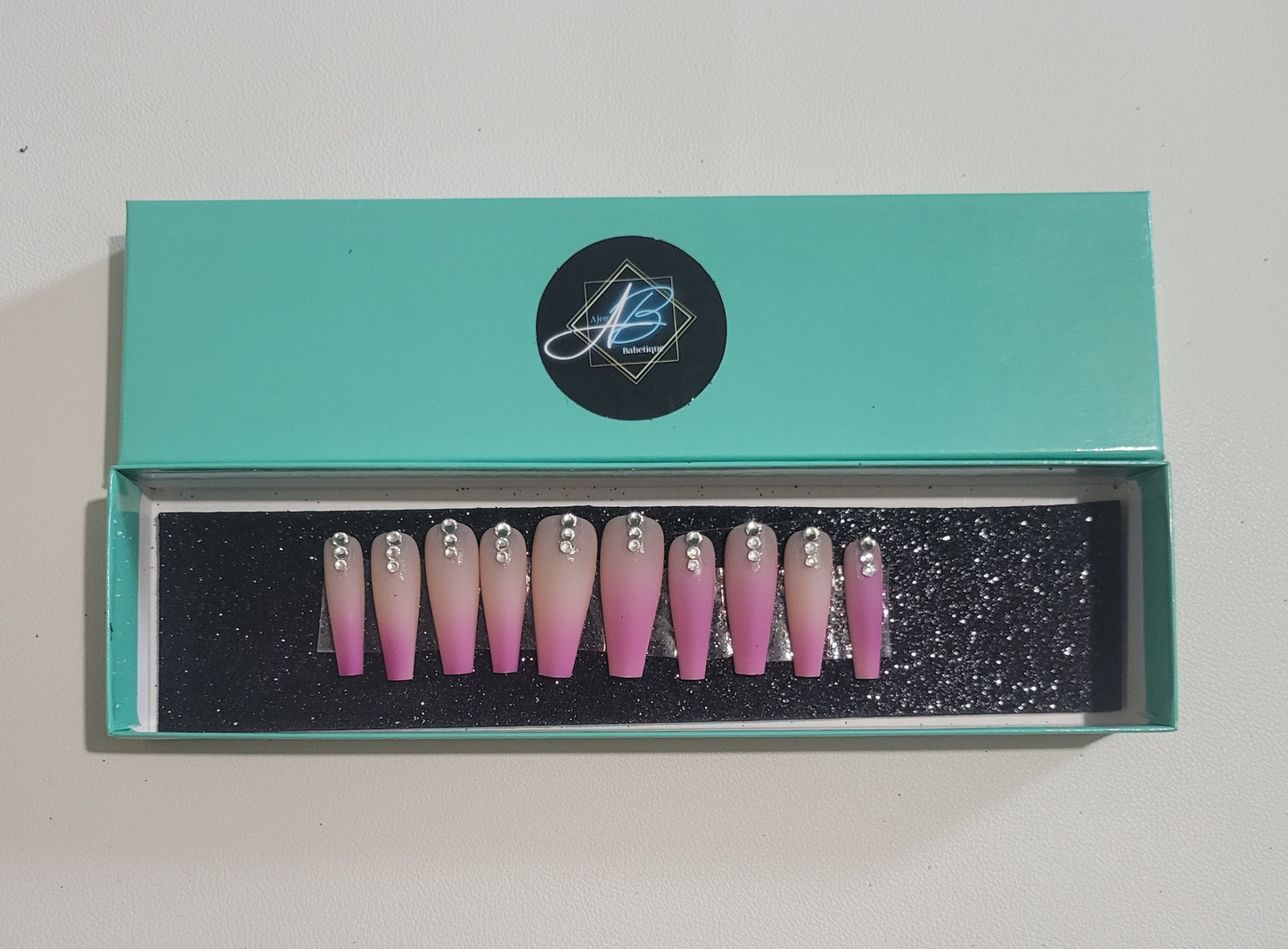 Charming Pink Ombre Press ons Nails