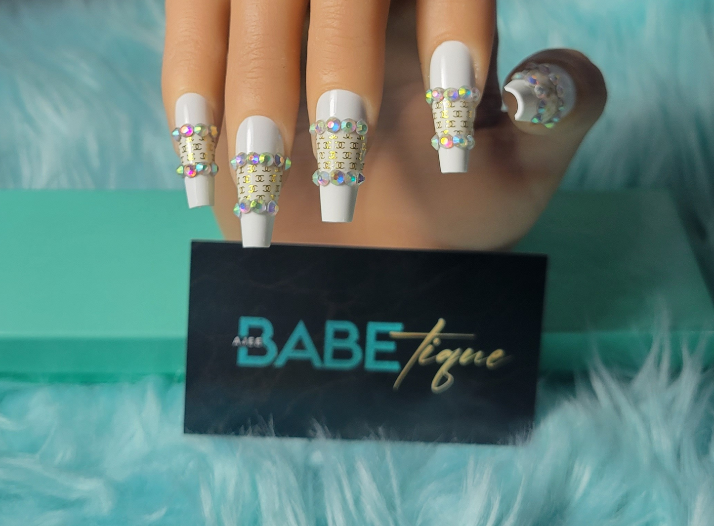 All Glam Press on Nails