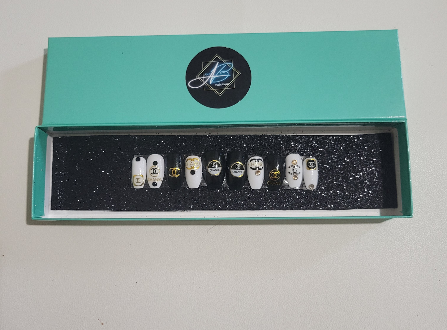 Balling On You Press ons Set