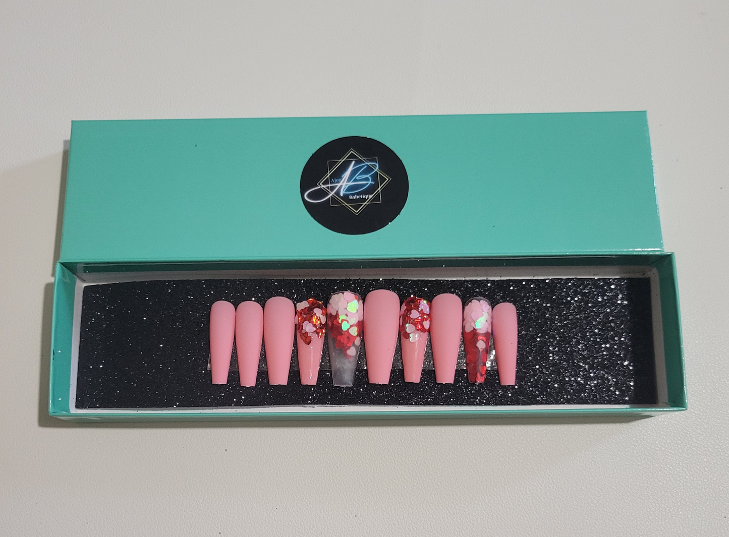 Falling in Love Press ons Set