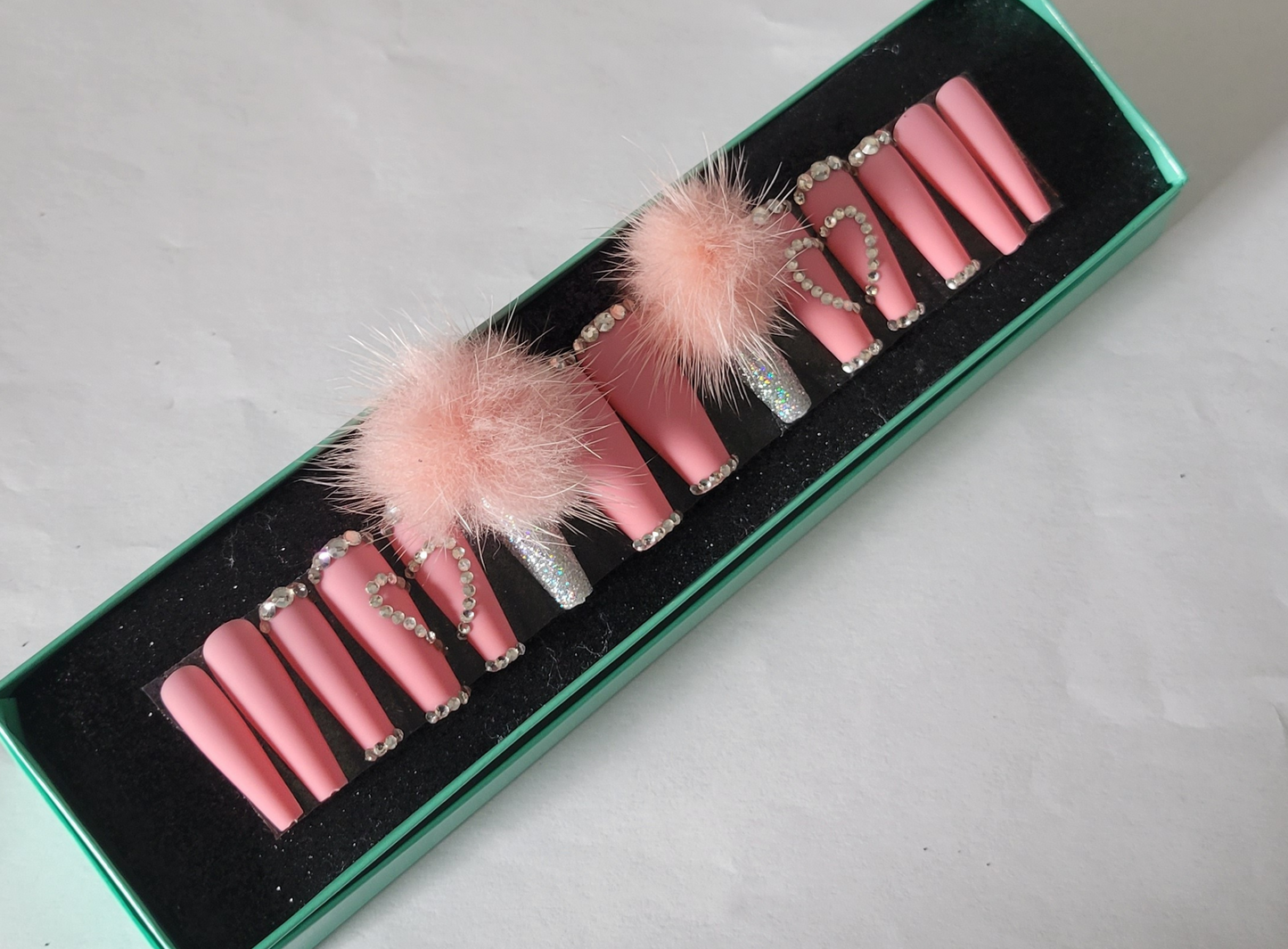 Love Me Press on Nails