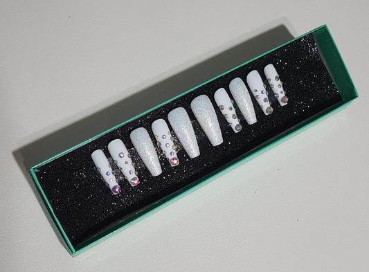 Catch Me Sparkling Press on Nails