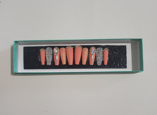 Born In The Spotlight Press ons Set