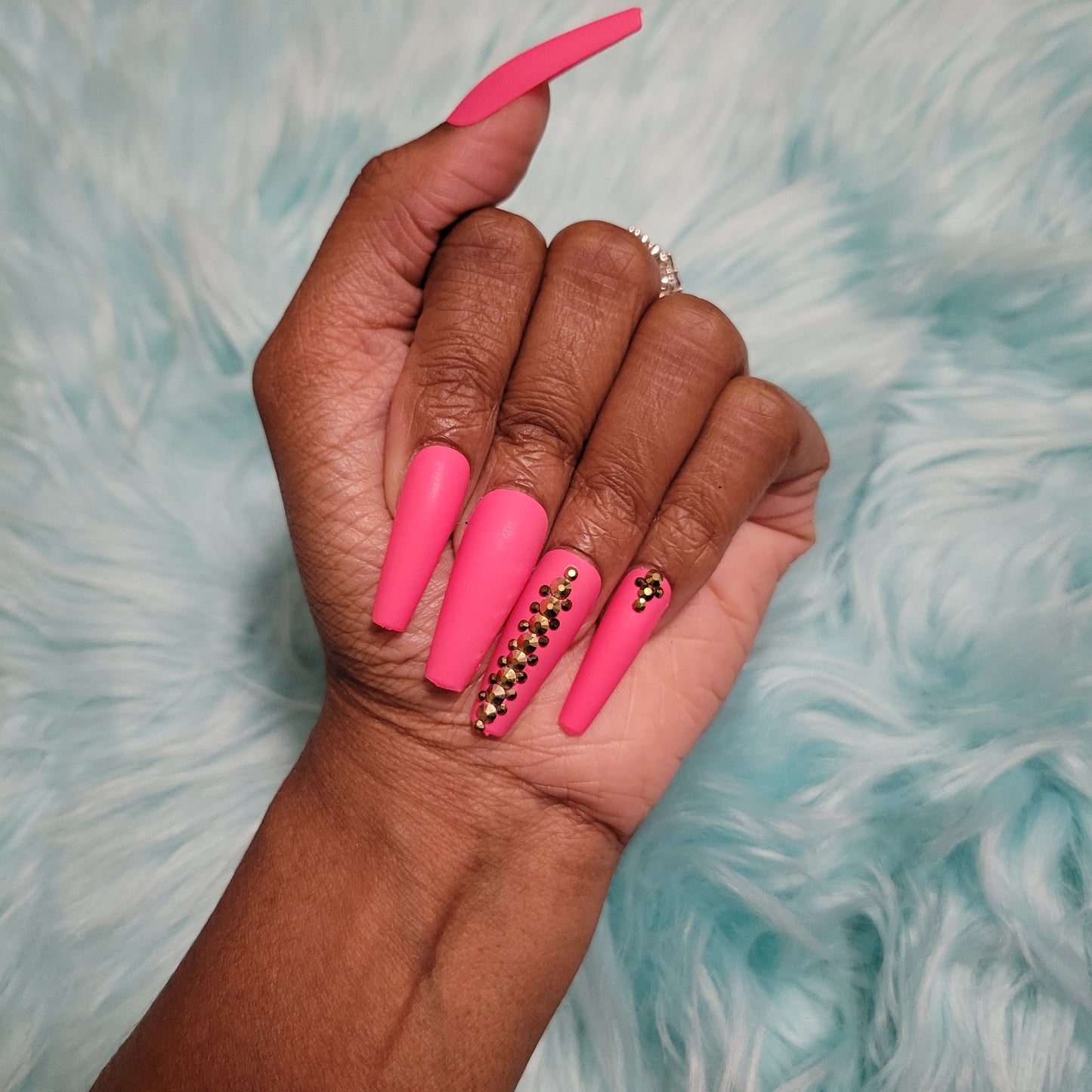 Hot Pink Press On Nails