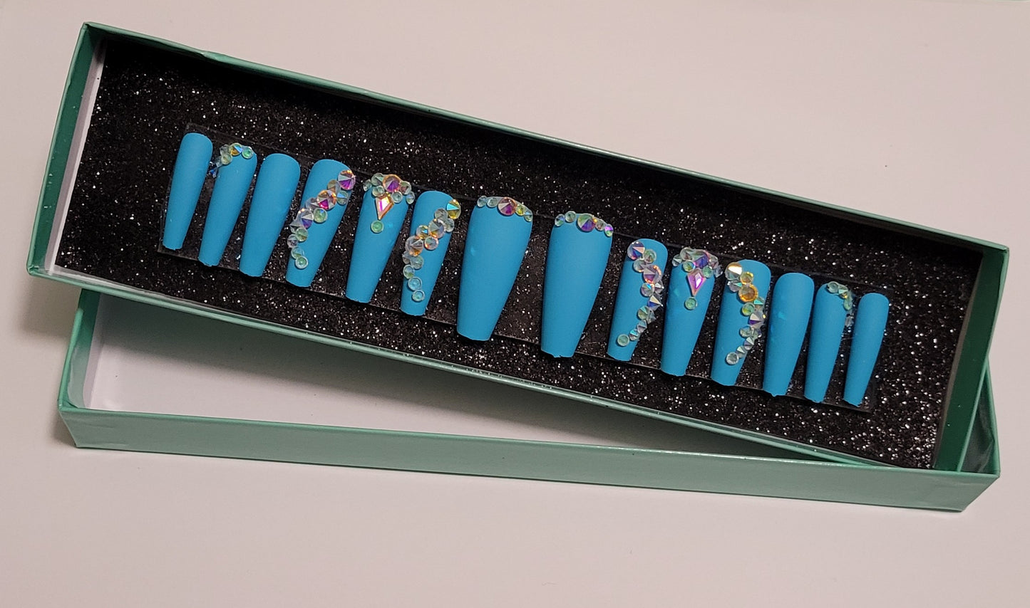 Glimmery Turquoise Press on Nails