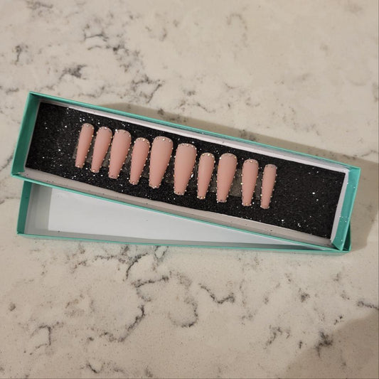 Eye-Catching Pink Press On Nails